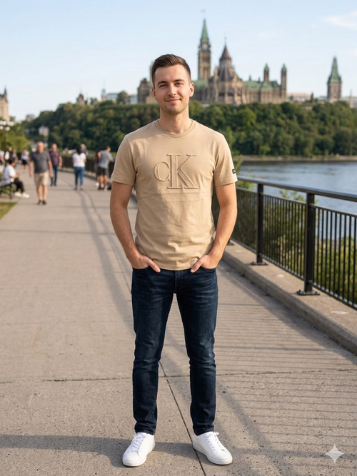 Calvin Klein Tee